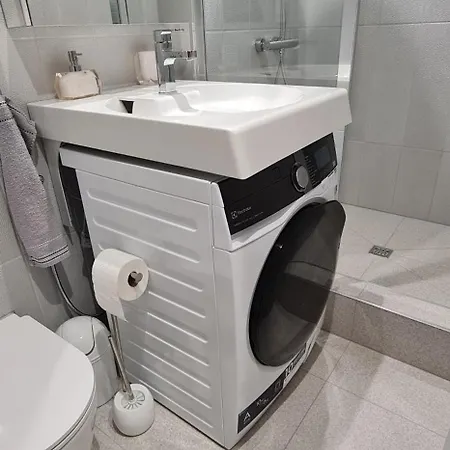 Apartment Apartamentai Per 2 Aukstus Prie Juros Klaipedoje